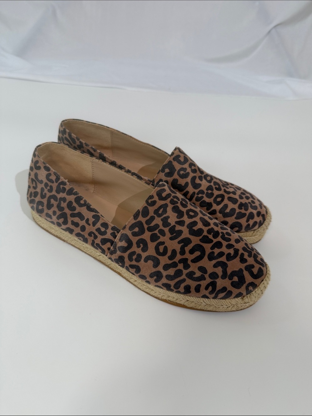 Stuart Weitzman Espadrille Loafers Size 7 Leopard Print EUC